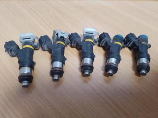 Форсунка топливная INFINITI M35/M45 04-10