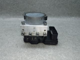 Блок ABS TOYOTA PRIUS 16- 1.8 2ZRFXE