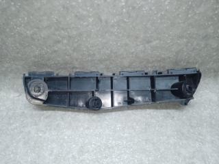 Кронштейн переднего бампера (на крыле) левый PRIUS 16- 2017 1.8 2ZRFXE