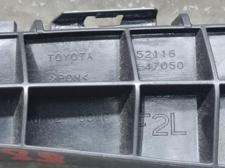 Кронштейн переднего бампера (на крыле) левый TOYOTA PRIUS 16- 1.8 2ZRFXE