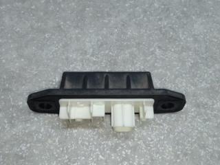 Кнопка открывания багажника наружная PRIUS 16- 2017 1.8 2ZRFXE