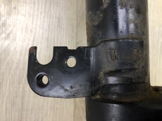 Амортизатор передний левый COROLLA 150 06-13 2011 1.8 2ZRFE