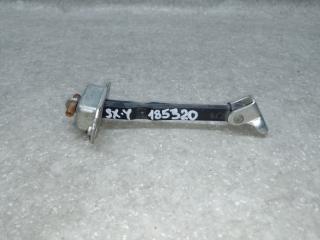 Ограничитель двери задний SUZUKI SX4 06-13 Хетчбек 2.0