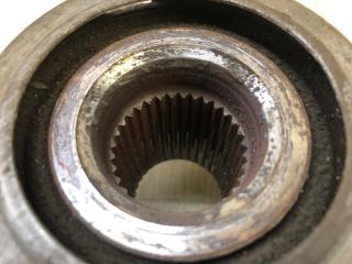 Ступица передняя правая PATHFINDER R52 12-21 2013 3.5 VQ35DE