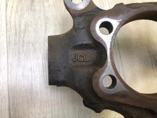 Кулак поворотный передний левый ROGUE 08-15 2010 2.5 QR25DE