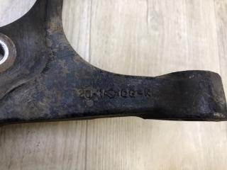 Кулак поворотный передний правый FX S50 03-08 2006 VK45DE