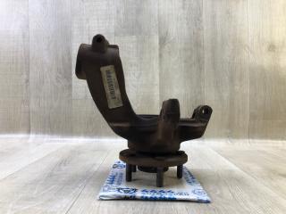 Кулак поворотный передний левый FOCUS 10-18 2014 2.0 C20HDEX