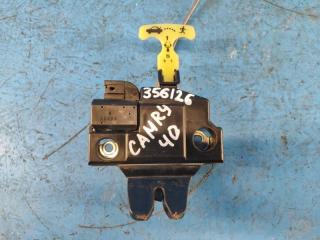 Замок крышки багажника TOYOTA CAMRY 40 06-11