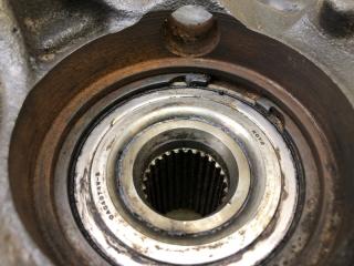 Кулак поворотный передний правый COROLLA 150 06-13 2011 1.8 2ZRFE