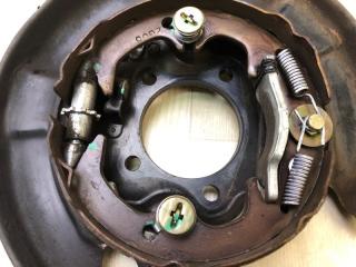 Тормозной механизм задний левый TOYOTA CAMRY 30 02-06 3.0 1MZFE