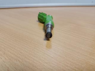 Форсунка топливная TOYOTA CAMRY 55 14-17