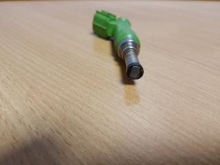 Форсунка топливная TOYOTA VENZA 09-16 AGV15 2.7 1ARFE