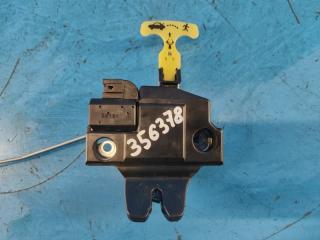 Замок крышки багажника TOYOTA CAMRY 40 06-11