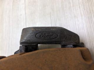 Суппорт тормозной передний правый FOCUS 10-18 2014 2.0 C20HDEX