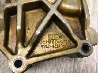 Кронштейн правый CX-9 06-16 Внедорожник 3.7 CA