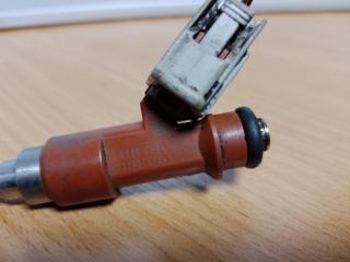 Форсунка топливная CAMRY 40 06-11