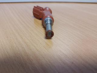 Форсунка топливная LEXUS RX300/330/350/400 03-09