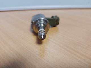 Форсунка топливная LEXUS IS250/350 05-13