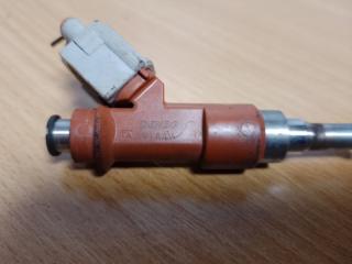 Форсунка топливная SIENNA 11-16 2014 GSL30 3.5 2GR-FE