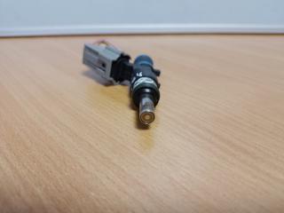 Форсунка топливная MITSUBISHI OUTLANDER XL 05-13 Внедорожник 2.4