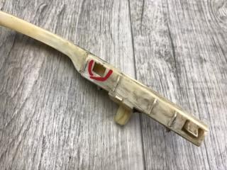 Кронштейн заднего бампера правый ROGUE 08-15 2010 2.5 QR25DE