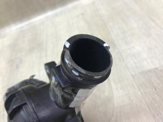 Корпус термостата JETTA USA 10-17 2.5