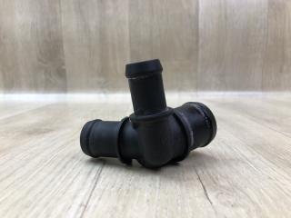 Тройник системы охлаждения C-CLASS W205 16-21 2017 M274920 2.0L