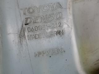 Бачок омывателя CAMRY 40 06-11