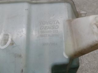Бачок омывателя CAMRY 40 06-11