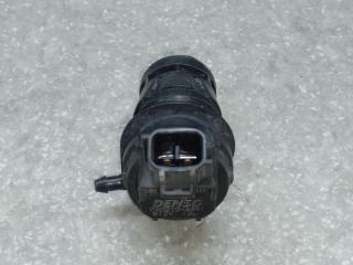 Насос омывателя стекла передний CAMRY 40 06-11