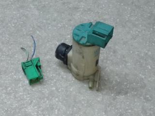 Насос омывателя стекла задний NISSAN X-TRAIL T30 01-07