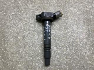 Катушка зажигания TOYOTA CAMRY 55 14-17 2014 Б/У Катушка зажигания TOYOTA CAMRY 55 14-17 2014