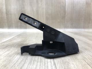 Кронштейн усилителя переднего бампера левый MERCEDES C-CLASS W205 16-21 2017 Б/У Кронштейн усилителя переднего бампера левый MERCEDES C-CLASS W205 16-21 2017