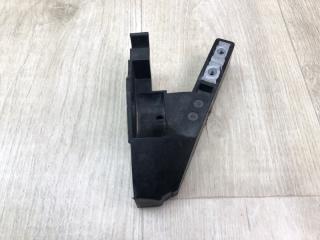 Кронштейн усилителя переднего бампера левый C-CLASS W205 16-21 2017 M274920 2.0L