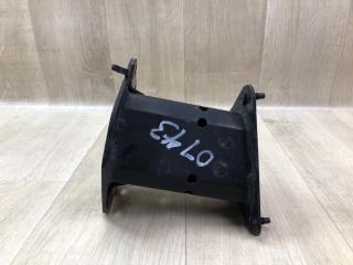 Кронштейн усилителя заднего бампера левый X-TRAIL/ROGUE T33 20- 2021 2.5 PR25DD