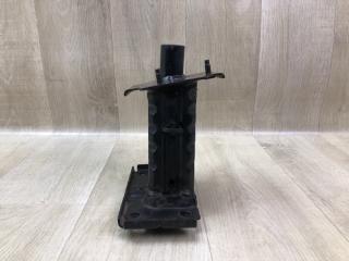 Кронштейн усилителя переднего бампера левый NISSAN X-TRAIL/ROGUE T32 13-20