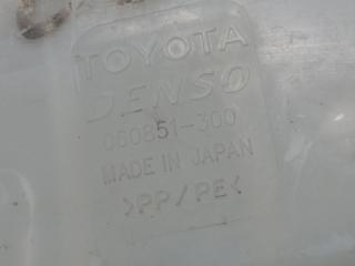 Бачок омывателя RAV4 05-12