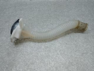 Горловина бачка стеклоомывателя RAV4 05-12