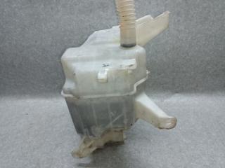 Бачок омывателя TOYOTA RAV4 05-12