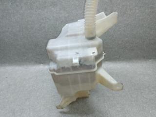 Бачок омывателя TOYOTA RAV4 05-12