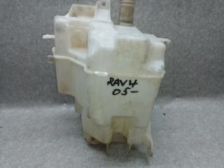 Бачок омывателя TOYOTA RAV4 05-12