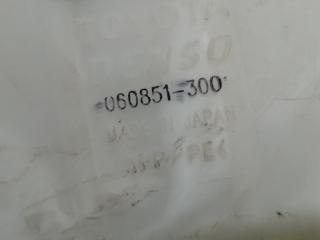 Бачок омывателя RAV4 05-12