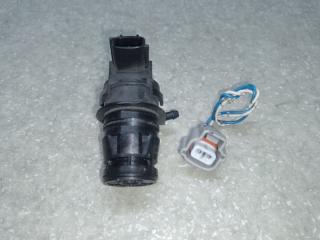 Насос омывателя стекла передний TOYOTA RAV4 05-12 Б/У Насос омывателя стекла передний TOYOTA RAV4 05-12