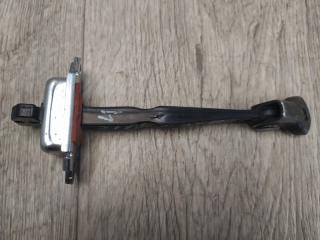 Ограничитель двери передний левый FORTE/CERATO TD 08-13