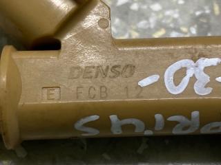 Форсунка топливная PRIUS - 30 09-17 1.8 2ZR-FXE