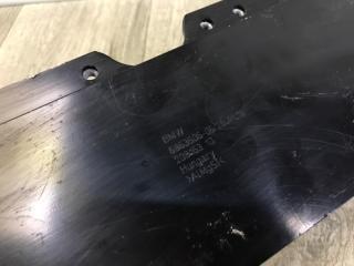 Балка под радиатор I3 (I01) 13–22 2017 W20K06A