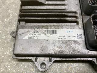 Блок управления двигателем TLX 14-17 2015 2.4 K24W7