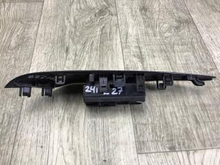 Кнопка стеклоподъемника передняя правая X-TRAIL/ROGUE T32 13-20 2017 T32 2.5 QR25DE