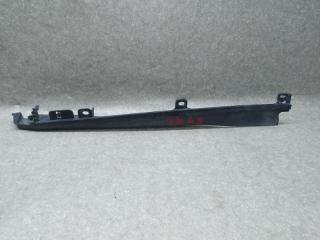 Накладка крыла переднего внутренняя правая CAMRY 40 06-11 2009 2.4 2AZFXE