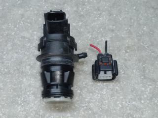 Насос омывателя стекла передний TOYOTA CAMRY 40 06-11 2009